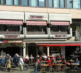 Straßencafe