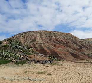 Da oben auf dem Felsen kommt man an