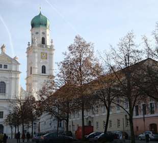 Vom Domplatz Richtung Dom