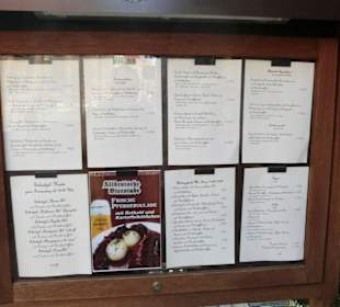Speisekarten vor der Türe