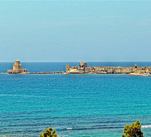 Burganlage von Methoni aus der Ferne