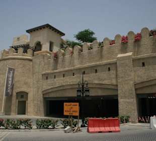 Souq Al Bahar/ Downtown