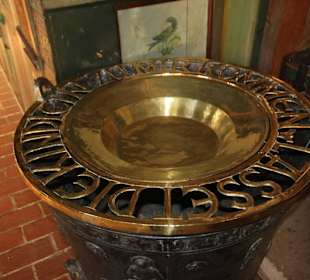 Die Bronzetaufe 1325