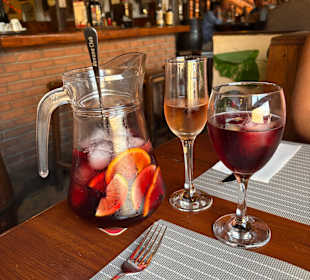 Sangria sowie Willkommensgetränk