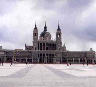 Kathedrale in Madrid