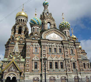Die Kirche im Panorama