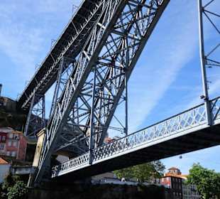 Passage der "Dom Luis I"-Brücke