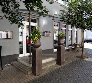Eingang um Restaurant Ilyssia