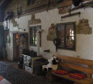 Schnapsmuseum mit Gläserne Destille