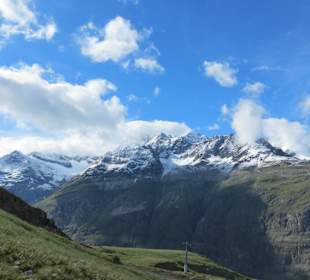 Traumhaft schöne Berwelt des Wallis