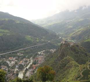 Blick auf die Klosterburg Säben