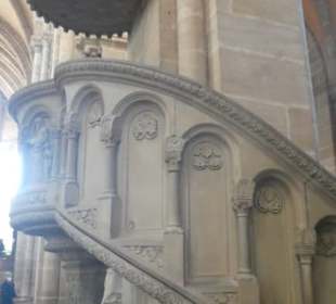 Die Kanzel im Dom
