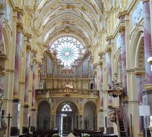 Westempore mit Hauptorgel der Abteikirche