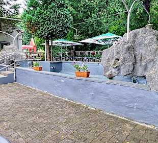 Terrasse Blue Elephant