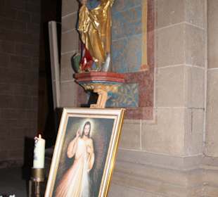 Heiligenfigur im  Mindener Dom
