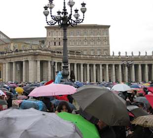 Ostermesse, leider bei Regen