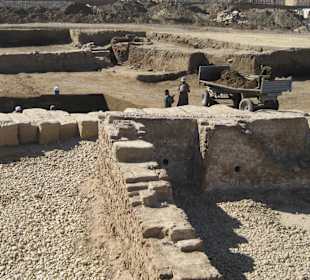 Karnak Komplex, Ausgrabungen