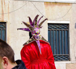 Kostüme-Masken-Show Venedig 2011