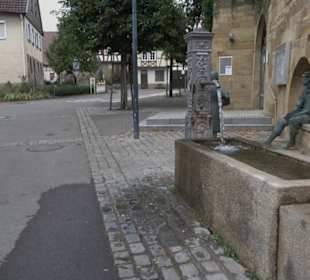 Skulptur Hafner und Wassermädchen 