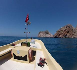 Speedboat