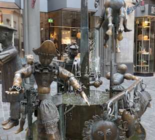 In Aachen beim Puppenbrunnen in der Krämerstraße