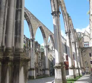 Ruine der Igeija do Carmo 4