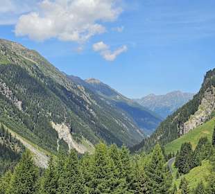 Ausblick vom Gepatschstausee