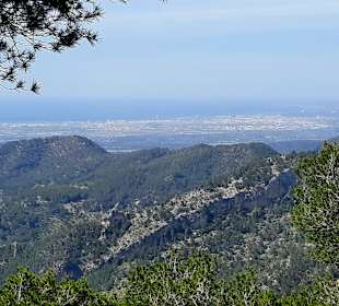 Blicke über Palma und die Südostküste