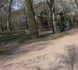Slackline Unterer Schlossgarten