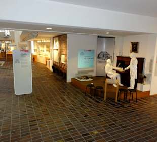 Rundgang durch die Ausstellungsräume