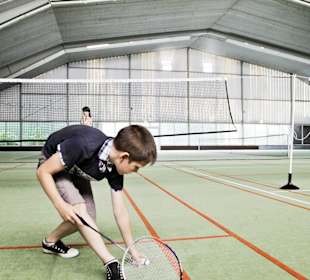 Beim Badminton kommt jeder so richtig in Schwung