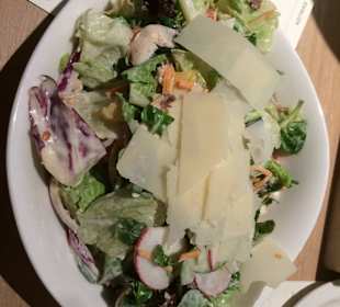 Großer gemischter Salat