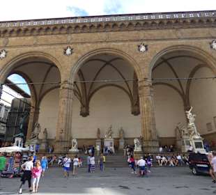 Logia de la Señoría o dei Lanzi