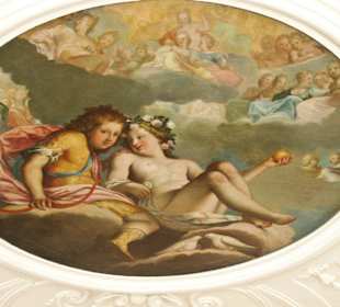 Замок Ойтин.