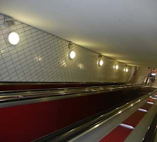 Rolltreppe U-Bahn Hamburg