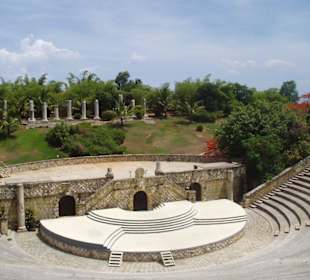 Altos de Chavon