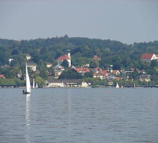 Blick von Berg auf Starnberg