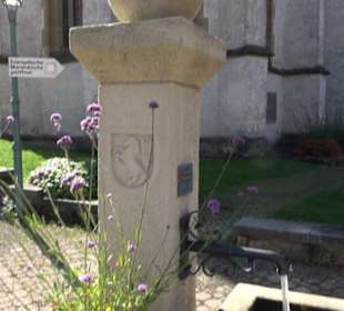 Dorfbrunnen Marienkirche Upfingen