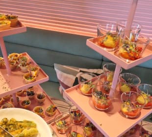 Abendessen vom Buffet vom jil Rooftop Drink&Dine