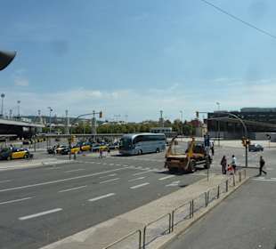 Hauptbahnhof - Vorplatz