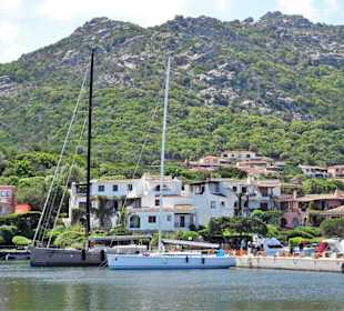 Rundgang druch den Yachthafen von Porto Cervo