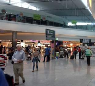 Terminal 2 - Shoppingbereich