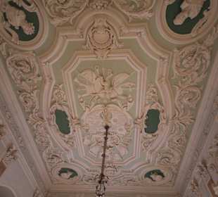 Decke im Weißen Saal