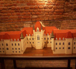 Makiety w piwnicach zamkowych