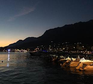 Makarska am Abend sehr schön