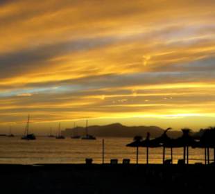 Sonnenuntergang am Strand