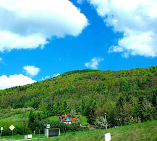 Entlang der romantischen Burgenstraße Fränkischen Schweiz