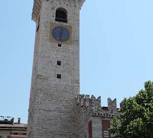 Der Torre Civica, ein Wahrzeichen von Trient