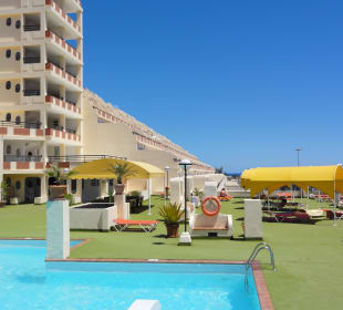 Sauberer Pool