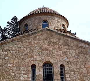 Kapelle mit Grabstätte